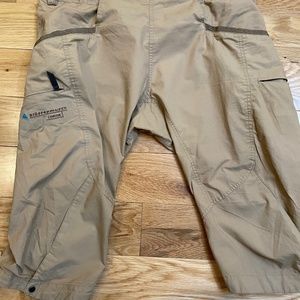 klattermusen short pant size medium